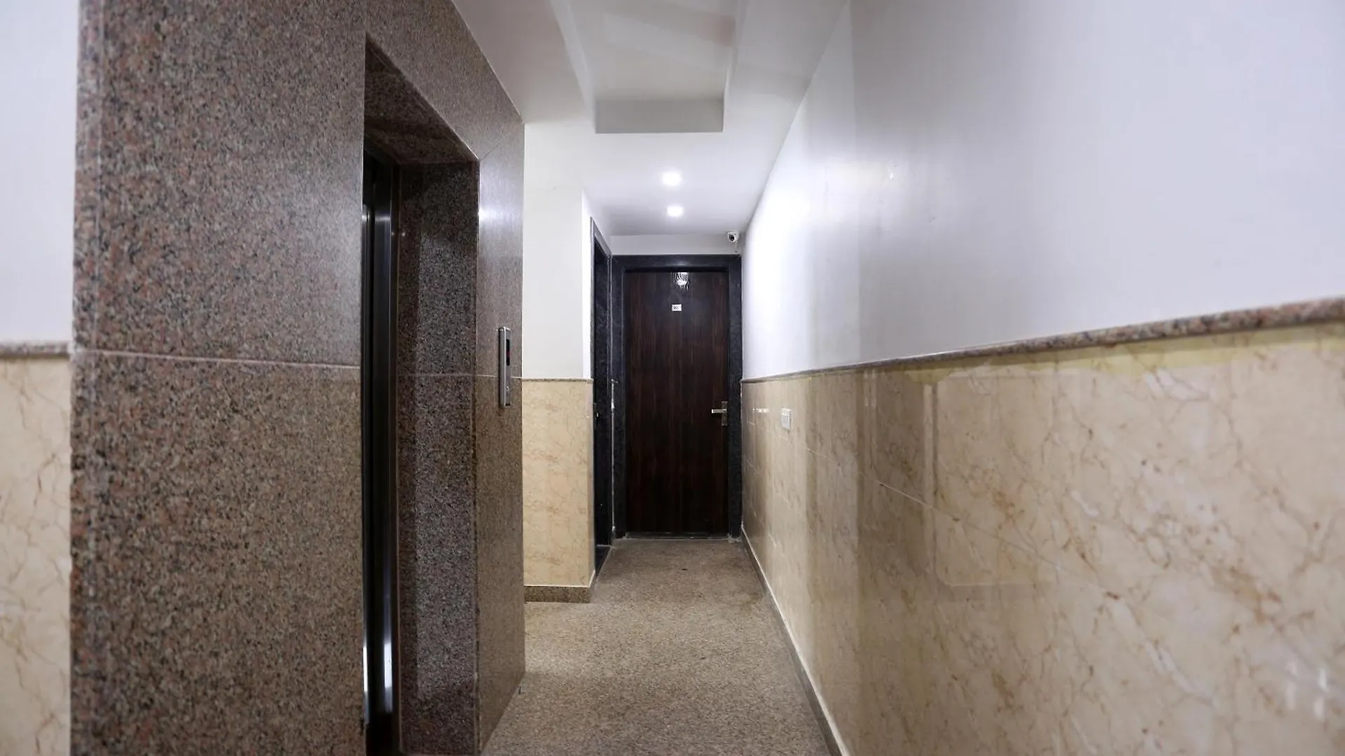 Hotel Moon Light Delhi  3*, Delhi (National Capital Territory of India)